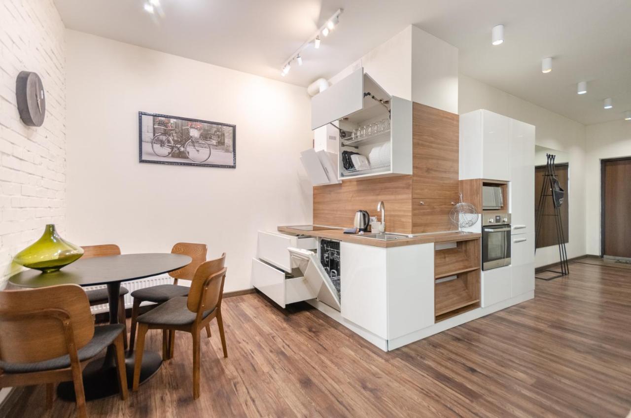 Petrovdom Apartaments 8-188 In Rc Central Park, 7 John Mccain Street Киев Екстериор снимка