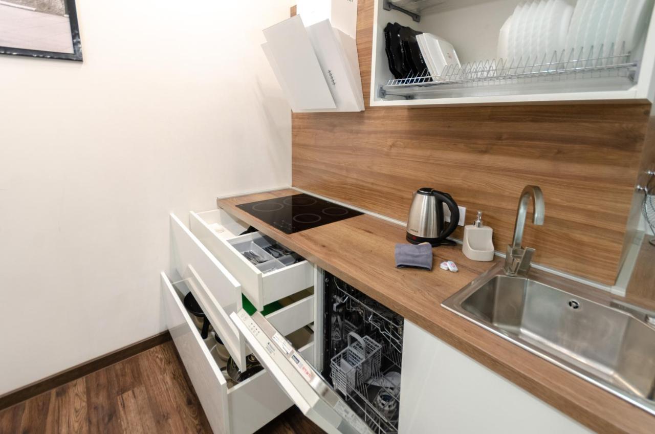 Petrovdom Apartaments 8-188 In Rc Central Park, 7 John Mccain Street Киев Екстериор снимка